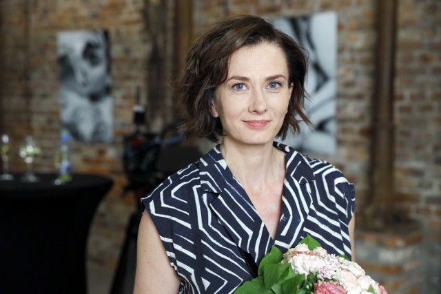 W "Przyjaciółkach" Anita Sokołowska grała Zuzę Markiewicz. Aktorka odeszła z serialu i pożegnała się z ekipą >>>>>