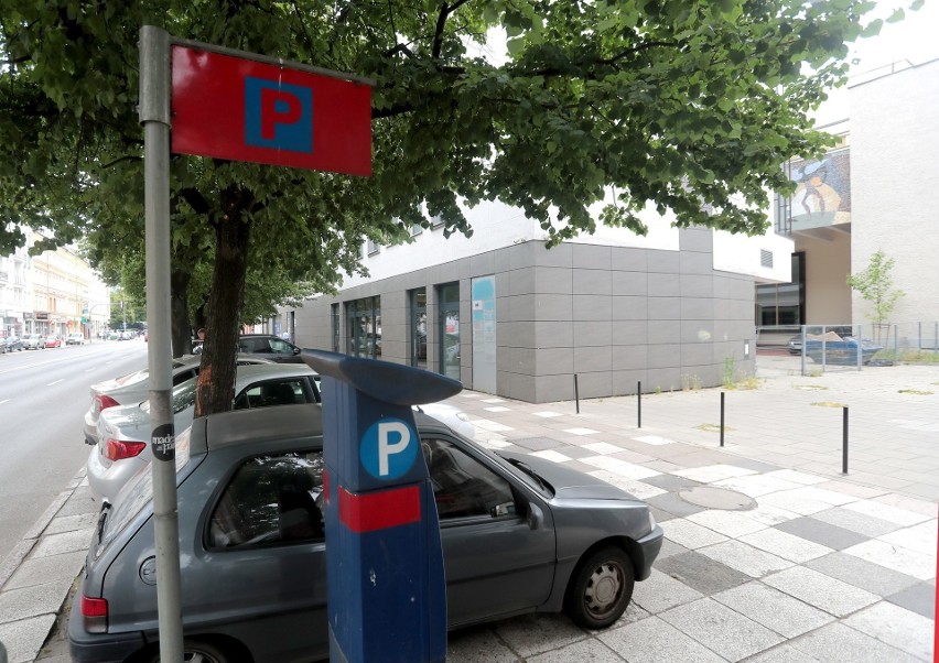 Strefa Płatnego Parkowania w Szczecinie. Wykaz ulic objętych płatnym parkowaniem w Szczecinie. Na których ulicach obowiązuje SPP?