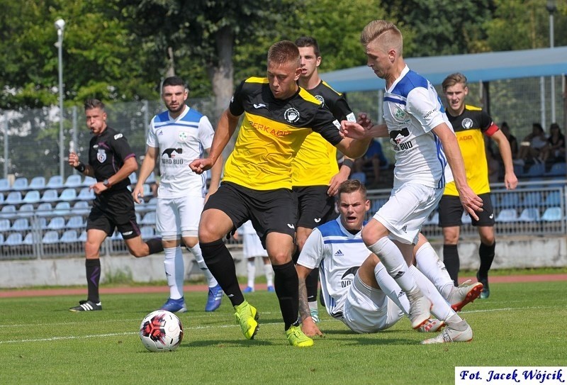 III liga: Bałtyk Koszalin - Grom Nowy Staw 2:2 [ZDJĘCIA, WIDEO]