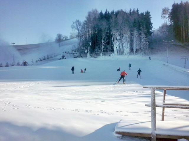 Szelment zaprasza narciarzy. Śnieg na razie dla najmłodszych