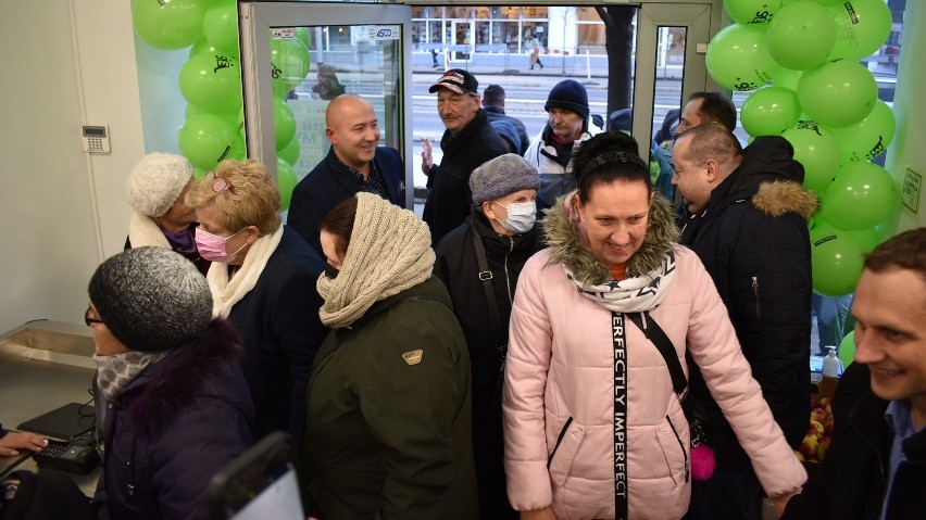 Sklep socjalny we Wrocławiu oferuje osobom potrzebującym...