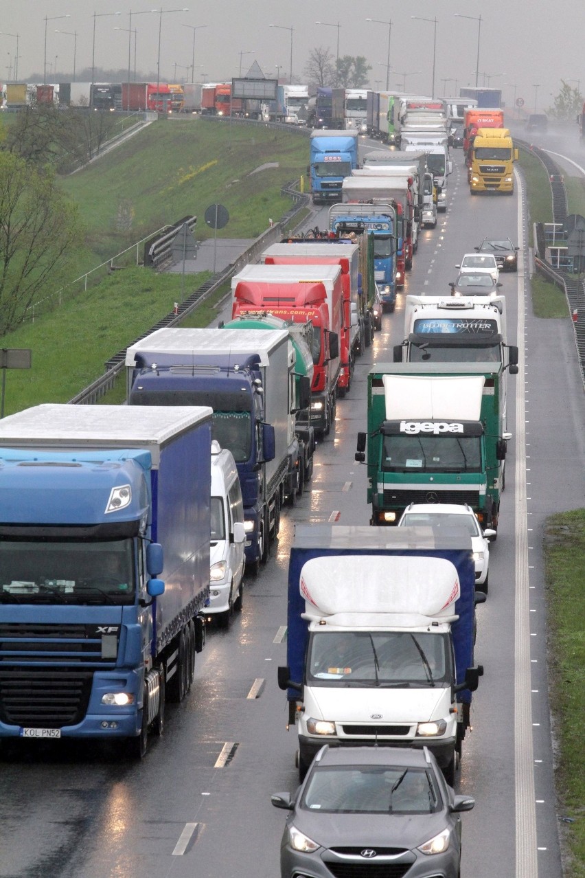 Wypadek na A4 pod Wrocławiem i duże korki