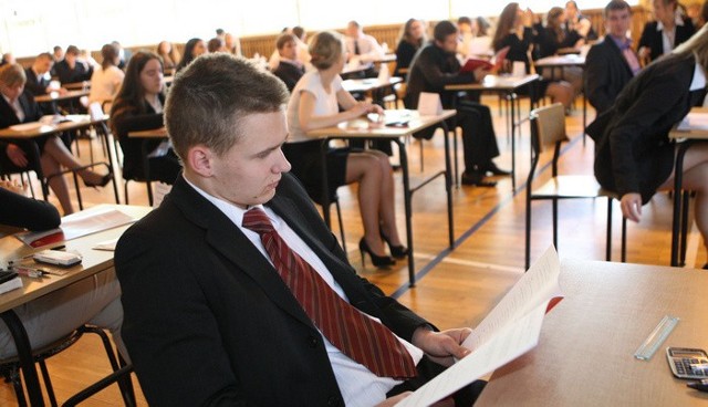 Matura 2010 z matematyki w słupskim V LO.