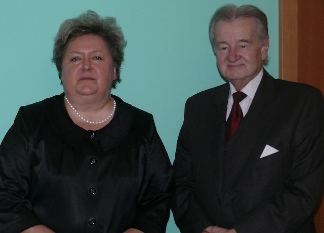 Ewa Kosak (z lewej), za kilkanaście dni oficjalnie obejmie funkcję rektora Wyższej Szkoły Ekonomicznej. Na zdjęciu z Januszem Merskim, dyrektorem generalnym uczelni.