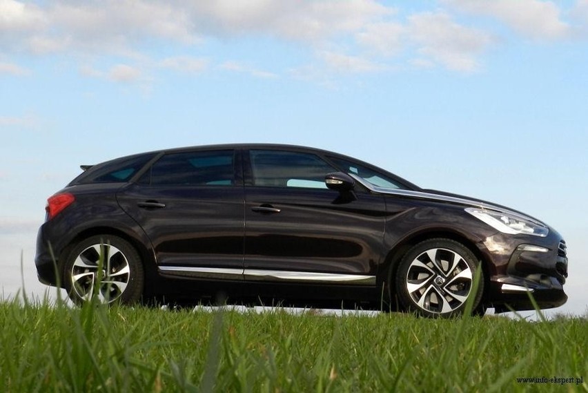 Citroen DS5 1.6 THP Fot:  Robert Kulczyk – Info-Ekspert