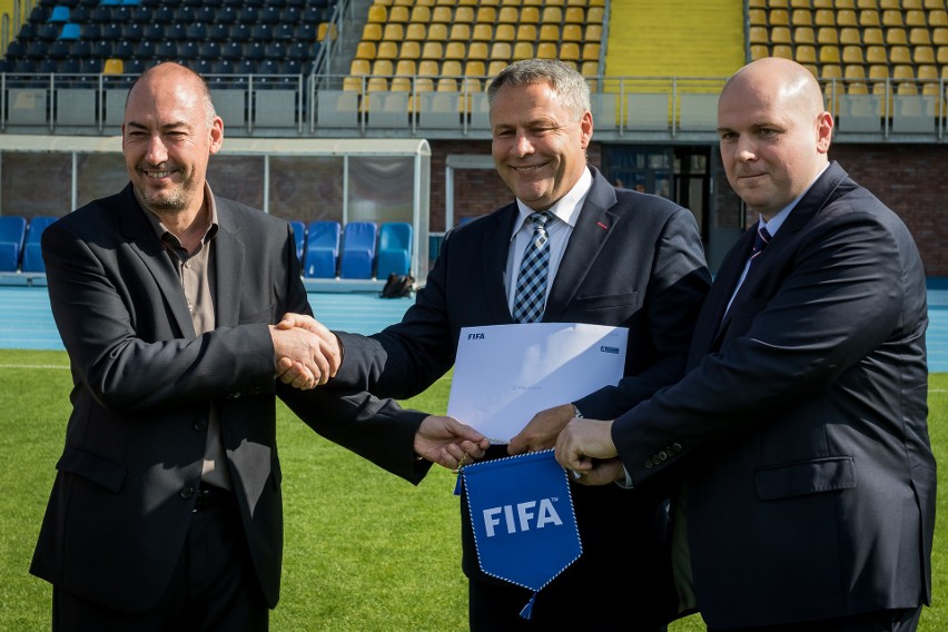 Delegacja FIFA i PZPN oraz grupy robocze na Zawiszy....