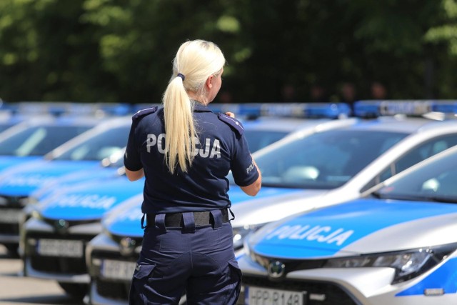 Będą podwyżki dla policji i innych służb mundurowych.