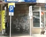 Graffiti szpeci centrum Białegostoku! To wulgaryzmy i bohomazy (zobacz wideo)