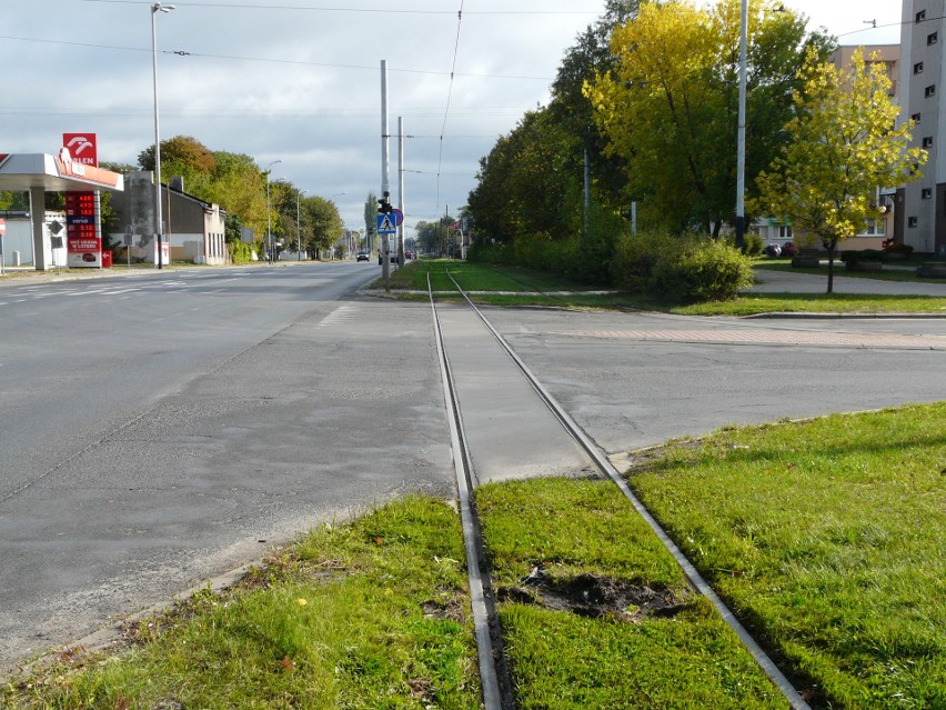 Od połowy listopada tramwaj linii 41 nie będzie kursował między Łodzią a Pabianicami. Rusza remont linii tramwajowej w Pabianicach ZDJĘCIA
