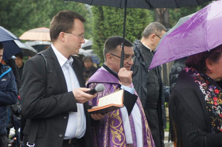 Zakopane: Pogrzeb Ewy Dyakowskiej Berbeki - żony himalaisty zmarłego pod Broad Peak [ZDJĘCIA]