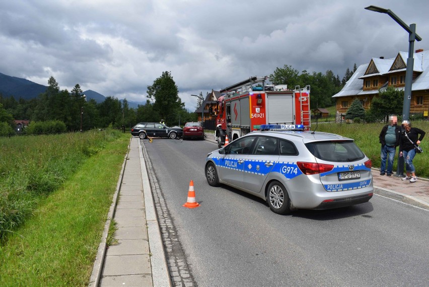 Zakopane. Wypadek na ulicy Broniewskiego. Kierowca uciekł. Był pijany 