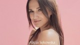 Alicja Sękowska śpiewa "Nie śpię do rana". To nowa propozycja muzyczna artystki i prezenterki TVP Kobieta. Premiera singla [POSŁUCHAJ]