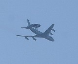 Samolot typu AWACS krąży nad Poznaniem. Maszyna około południa wystartowała z lotniska na Ławicy