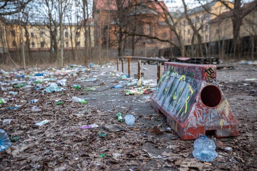 Kraków. Park Jalu Kurka zamknięty od 15 lat. Symbol "nie da się" w Krakowie