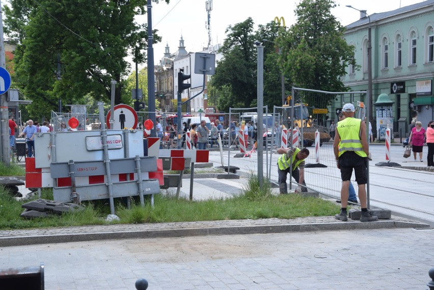 Aleja NMP w Częstochow znów jest przejezdna...