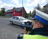 Opolscy policjanci zatrzymali ponad 100 praw jazdy za przekroczenie prędkości. Wszystkiemu "winien" koronawirus
