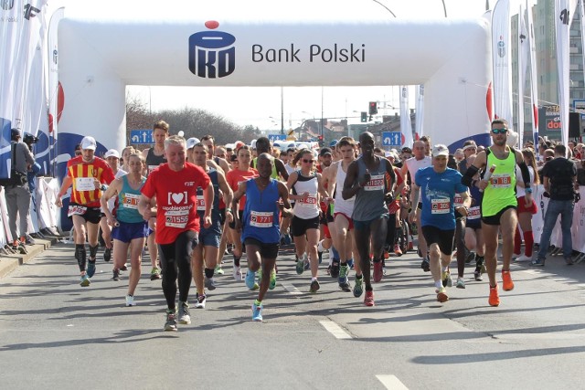Za nami 11. PKO Półmaraton w Rzeszowie. Zobaczcie zdjęcia z biegu. Wkrótce relacja!