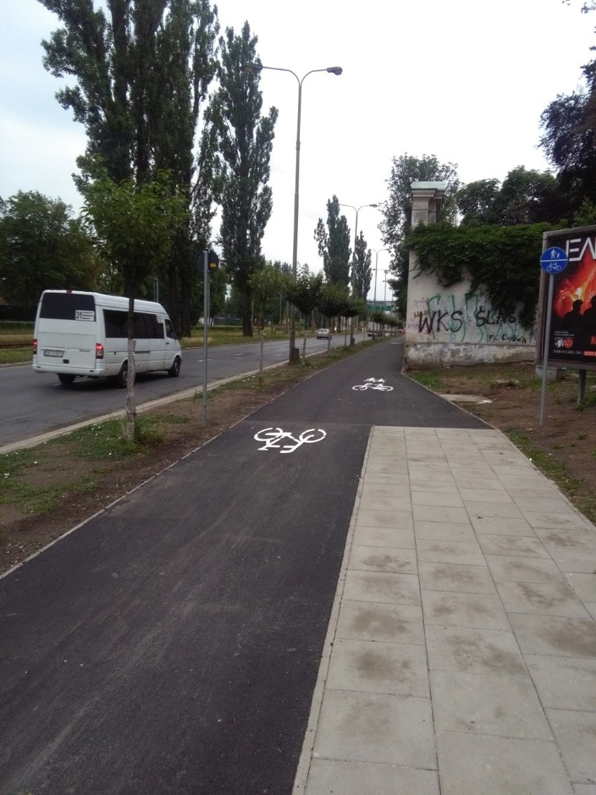 Na Ślężnej powstaje droga dla rowerów. Sprawdziliśmy, jak idą prace (ZDJĘCIA)
