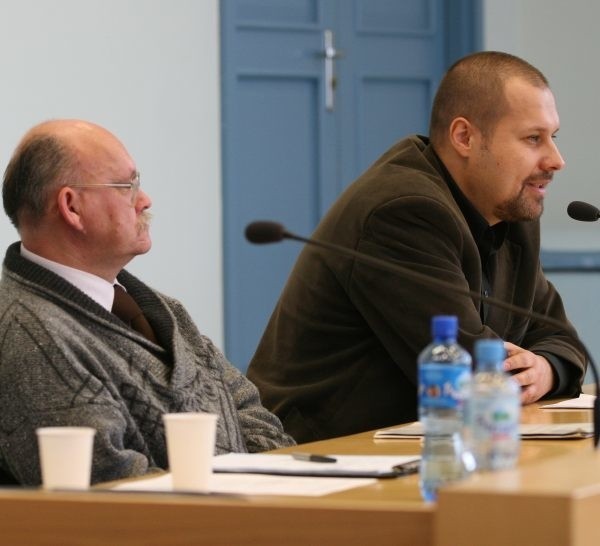 Referaty wygłosili m.in. Zbigniew Bereszyński (z lewej) i...