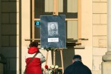 W środę pogrzeb Romualda Lipko. Telebim przed archikatedrą, MPK podstawi autobusy