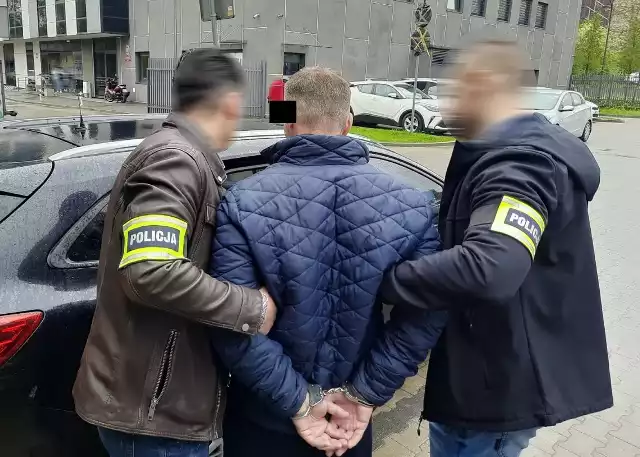 Policjanci zatrzymali w Łodzi trzech mężczyzn, przy których znaleźli 11 kg narkotyków