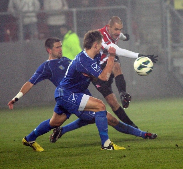 Miedź Legnica wygrała z Polonią Bytom 1:0