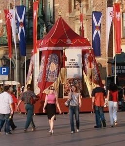 W Krakowie stoją już dekoracje związane z obchodami rocznicy wiktorii wiedeńskiej Fot. Piotr Kędzierski