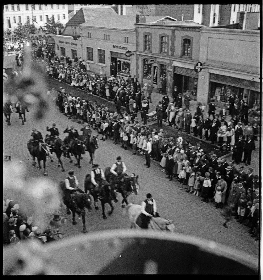 Dożynki w przedwojennym Słupsku. Jesień 1933 rok.