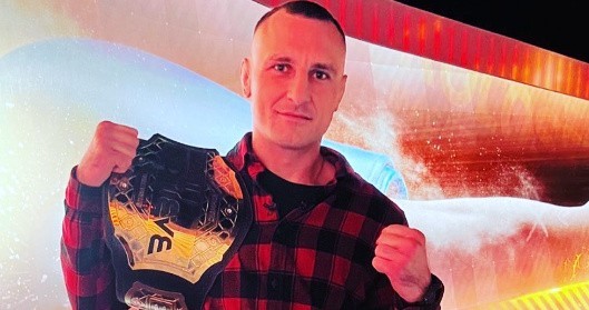 Łukasz Siwiec zawalczy o pas dywizji półśredniej organizacji Babilon MMA na gali w Radomiu.