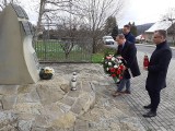 Mija 79 lat od pacyfikacji Jawornika. Rocznicę uczczono składając kwiaty przed obeliskiem 