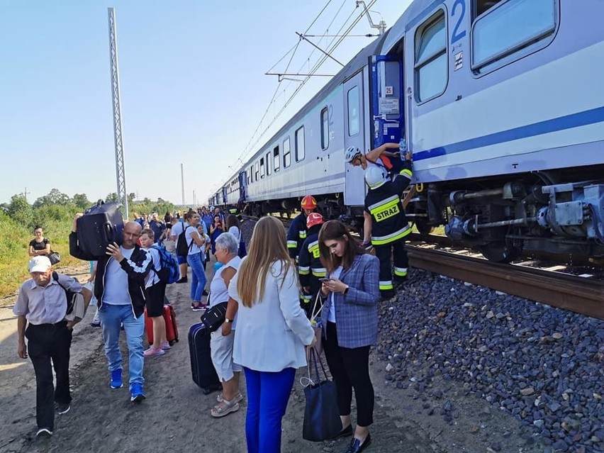 Zderzenie pociągu relacji Warszawa - Białystok.