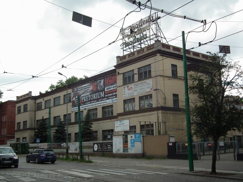 Zakłady odzieżowe Modena  zmienią się w osiedle. Zobacz...