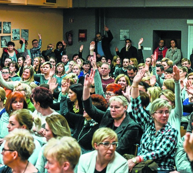 Szkoła czy dom kultury? konsultacje w SP nr 65 były bardzo gorące