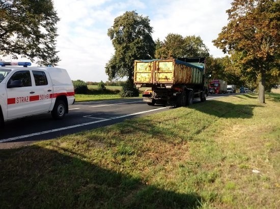 Na miejscu pracowało pięć zastępów straży pożarnej – trzy z...