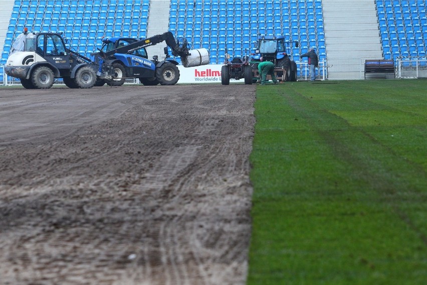 Wymiana murawy na Stadionie Miejskim w Poznaniu będzie...