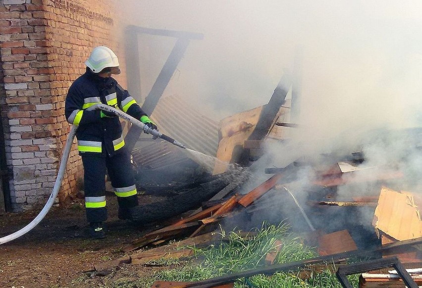 Strażacy ze Skwierzyny m.in. gasili pożar w Trzebiszewie.