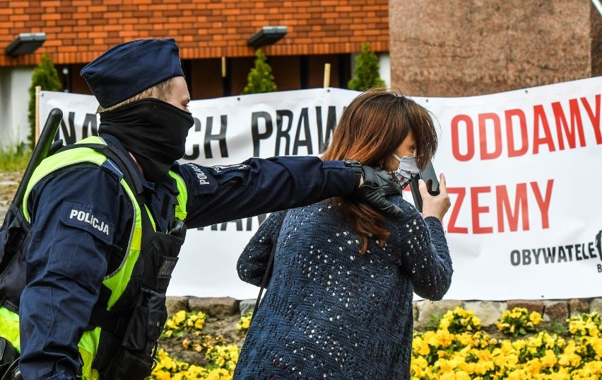 03.05.2020 bydgoszcz  wolne sady protest  obywatele rp...