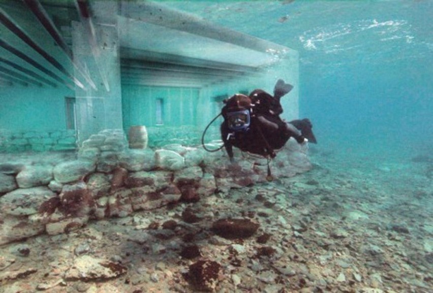 Pawlopetri, najstarsze podwodne miasto świata...