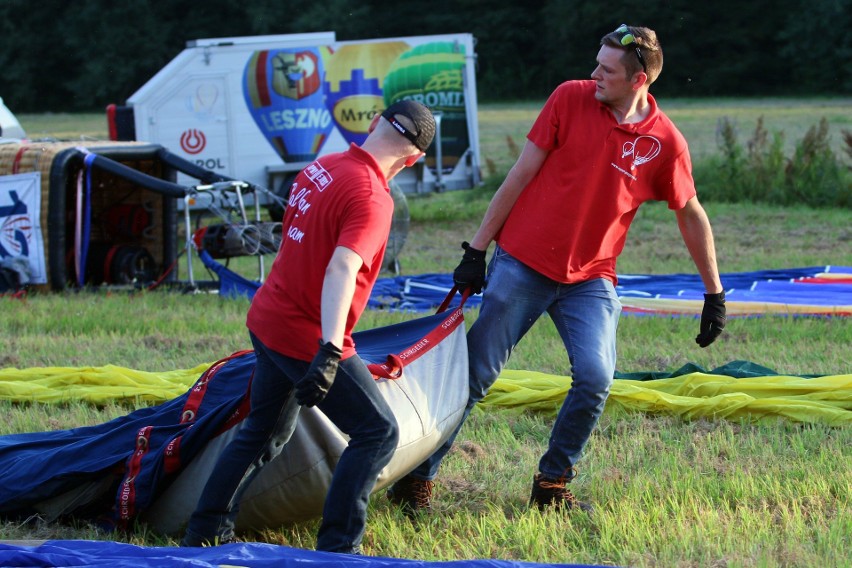 Zawody balonowe w Nałęczowie. Balony poszły w górę [DUŻO ZDJĘĆ]