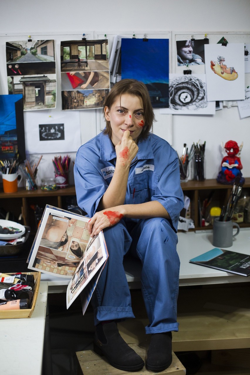 Joanna Karpowicz - artystka malarka, tworzy obrazy, komiksy.