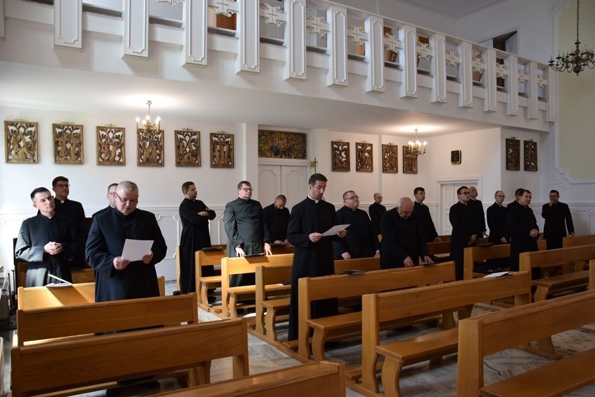 Nowi proboszczowie i wikariusze w Diecezji Drohiczyńskiej. Zobacz zmiany personalne księży w woj. podlaskim [ZDJĘCIA]