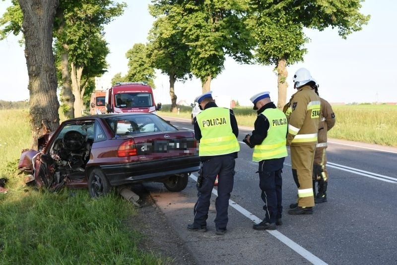 Śmiertelny wypadek na drodze krajowej 22 w Jeziorkach 10.06.2021 r. Zginęła 24-letnia chojniczanka