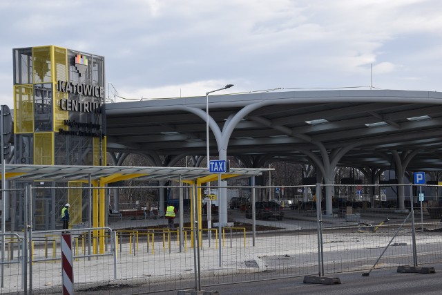 Centrum Przesiadkowe  „Sądowa” czyli Międzynarodowy Dworzec Autobusy w Katowicach