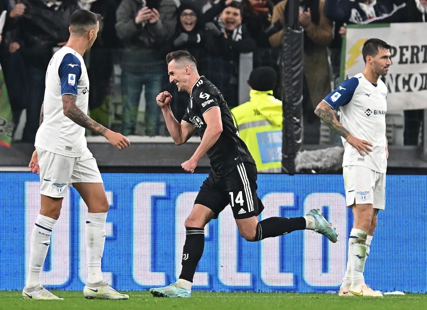 Liga włoska. Arkadiusz Milik trafił tuż przed mundialem. Juventus wskoczył na podium [WIDEO]