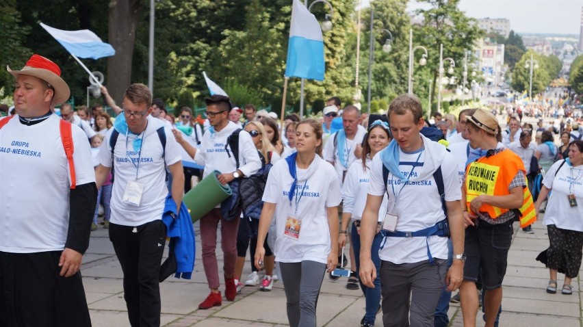 Pielgrzymka Sosnowiecka 25. raz dotarła na Jasną Górę! [ZDJĘCIA]