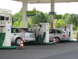 Ceny paliw: benzyna i diesel równe przed świętami