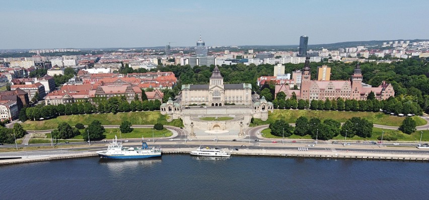 Wały Chrobrego to wyjątkowa trasa spacerowa nad Odrą, w...