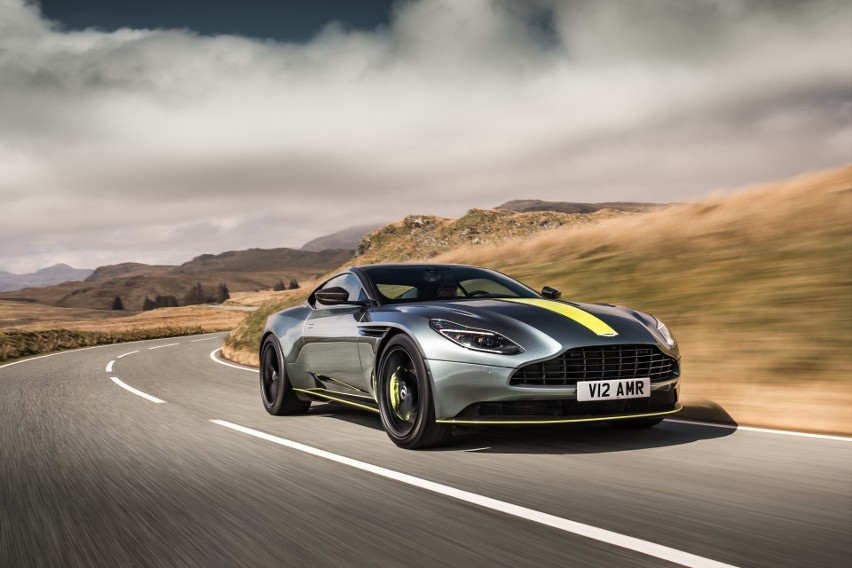 Aston Martin DB11 AMR...