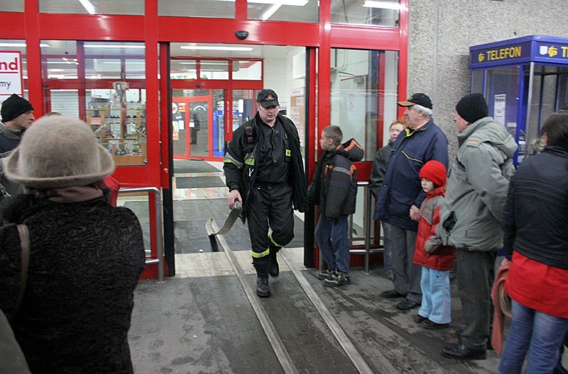 We wtorek okolo godz. 16.30 ewakuowano klientów slupskiego...