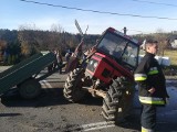 Jurgów. Wypadek z udziałem traktora. Ciągnik rozpadł się na pół [ZDJĘCIA]